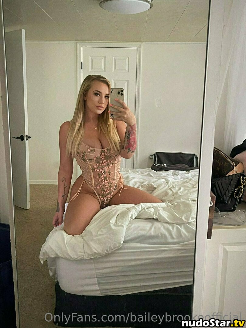 Bailey Brooke / XBaileyBrookeX / baileybrookebackup / baileybrookeofficial Nude OnlyFans Leaked Photo #193