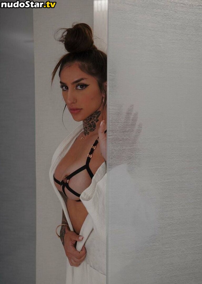 Bakhar Narbieva / bakhar / bakharnabieva Nude OnlyFans Leaked Photo #5