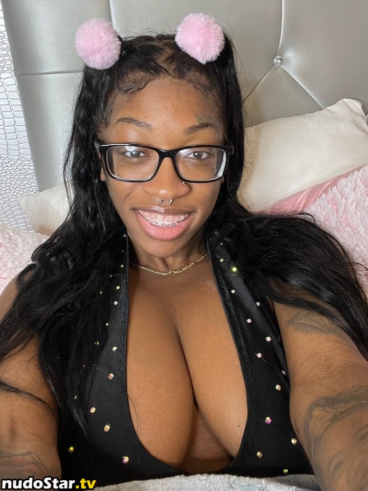 Barbie Bugatti / barbiebugatti / barbiebugatti1 / brazilianebony / bugattidad0ll2 Nude OnlyFans Leaked Photo #62