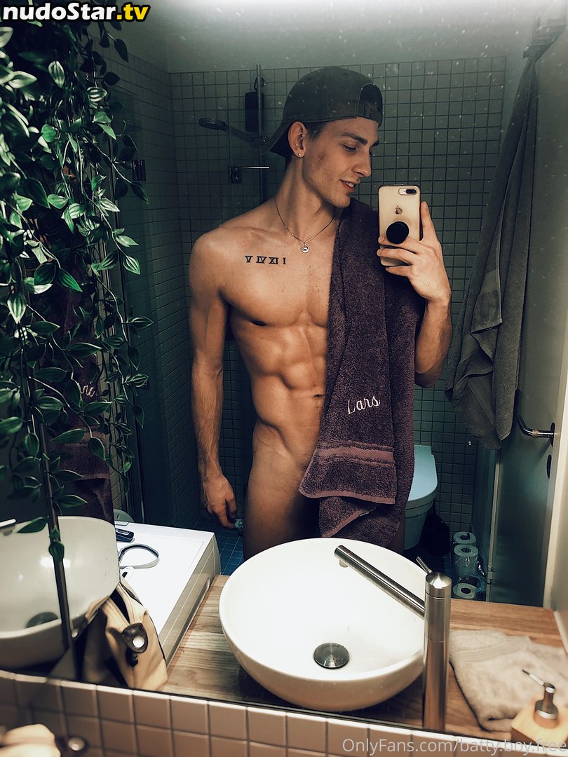 battyboyfree / battyfreaks Nude OnlyFans Leaked Photo #1
