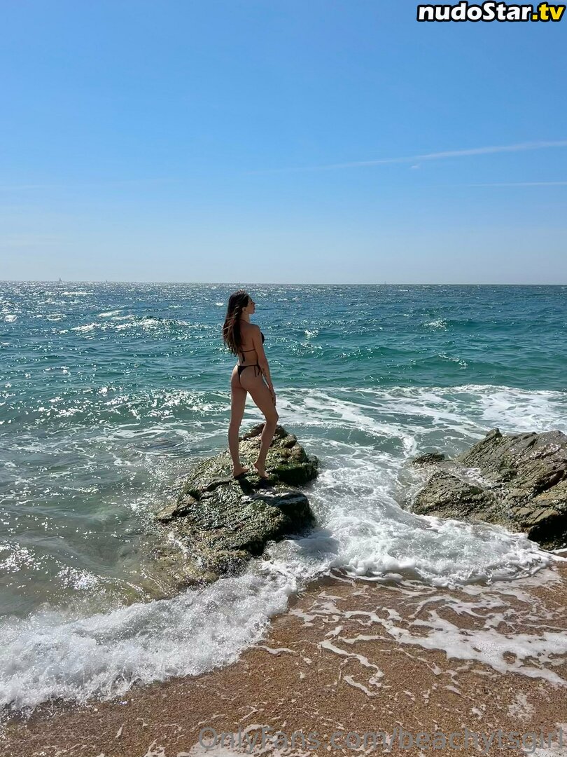 beachytrex / beachytsgirl Nude OnlyFans Leaked Photo #11