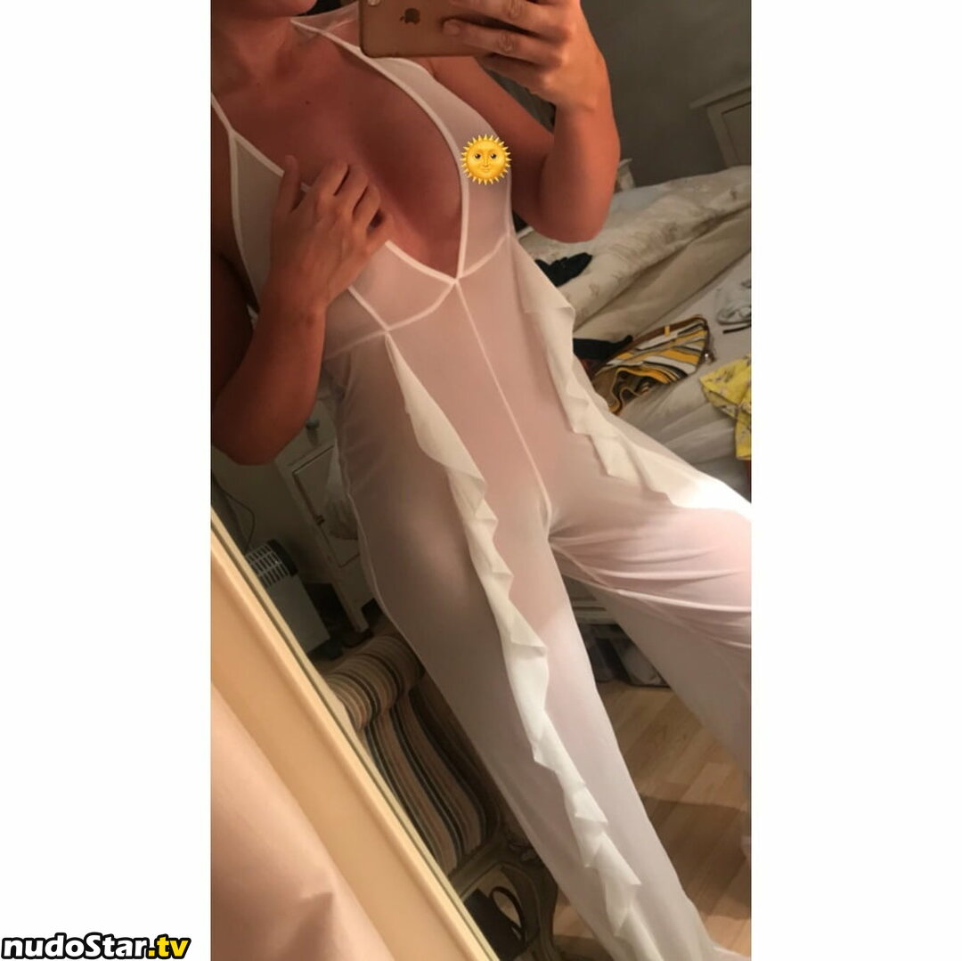 Becky S / beckyspn / drbecky_s Nude OnlyFans Leaked Photo #14