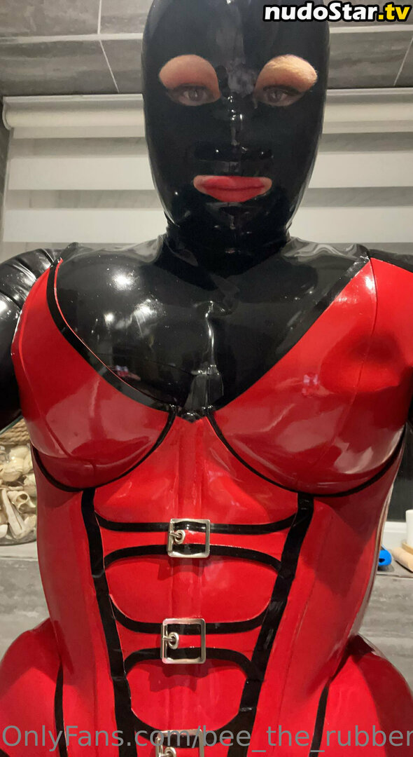 alternativefootwear / bee_the_rubber_doll Nude OnlyFans Leaked Photo #1