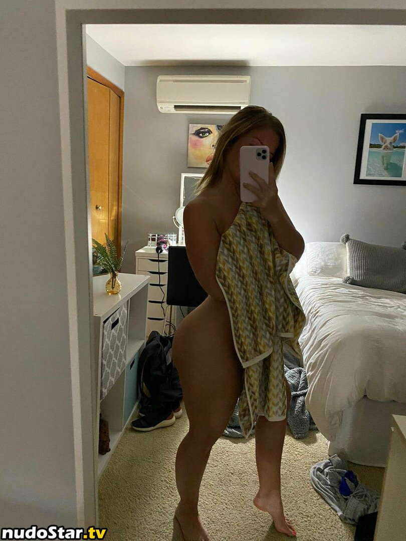 bella_booti / bellabootyfitness Nude OnlyFans Leaked Photo #3