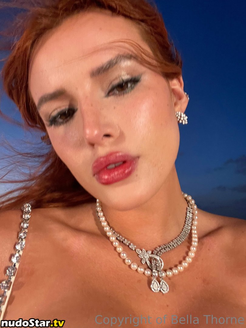 Bella Thorne / bellathorne Nude OnlyFans Leaked Photo #35