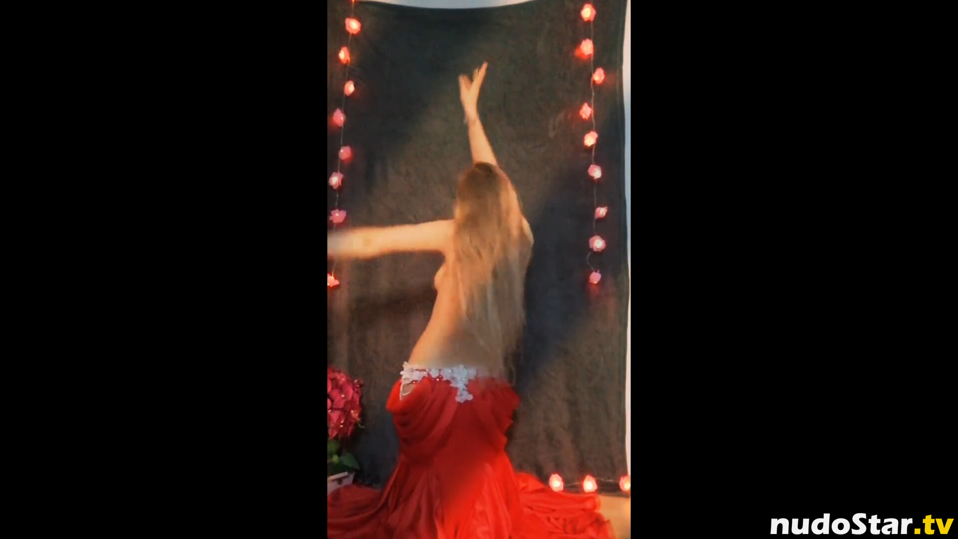 Belly Dancer Lisa / korneelcia / lisajeanbellydance Nude OnlyFans Leaked Photo #4