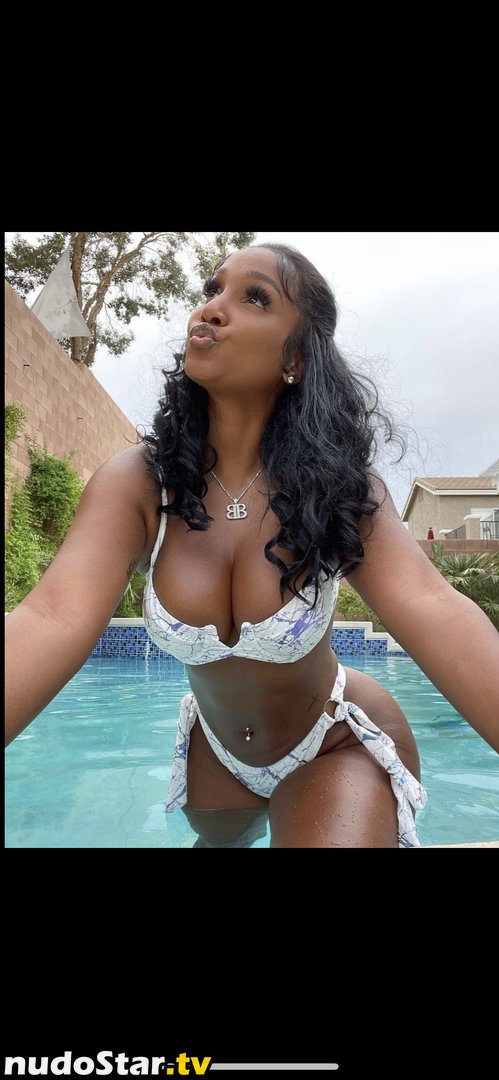 Bernice Burgos / berniceburgos / realberniceburgos Nude OnlyFans Leaked Photo #4