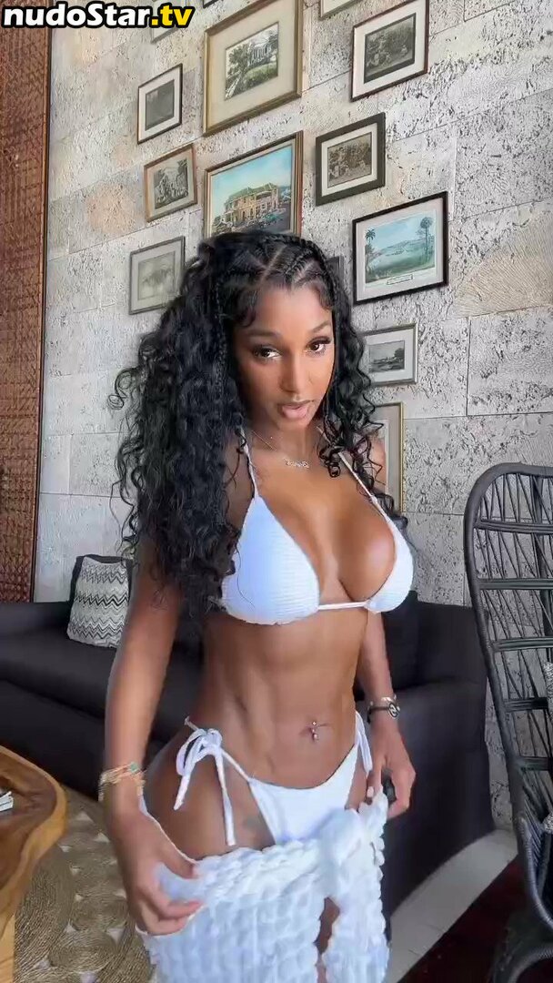 Bernice Burgos / berniceburgos / realberniceburgos Nude OnlyFans Leaked Photo #26