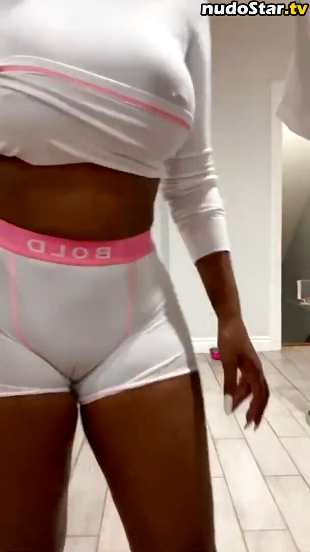 Bernice Burgos / berniceburgos / realberniceburgos Nude OnlyFans Leaked Photo #69