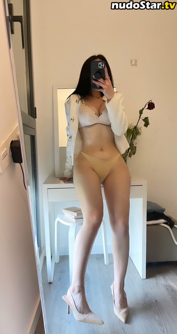 Berribuni Nude OnlyFans Leaked Photo #64