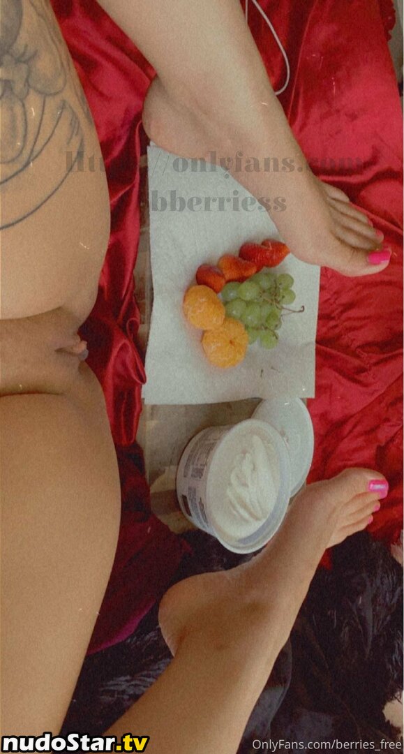 berries_free Nude OnlyFans Leaked Photo #15
