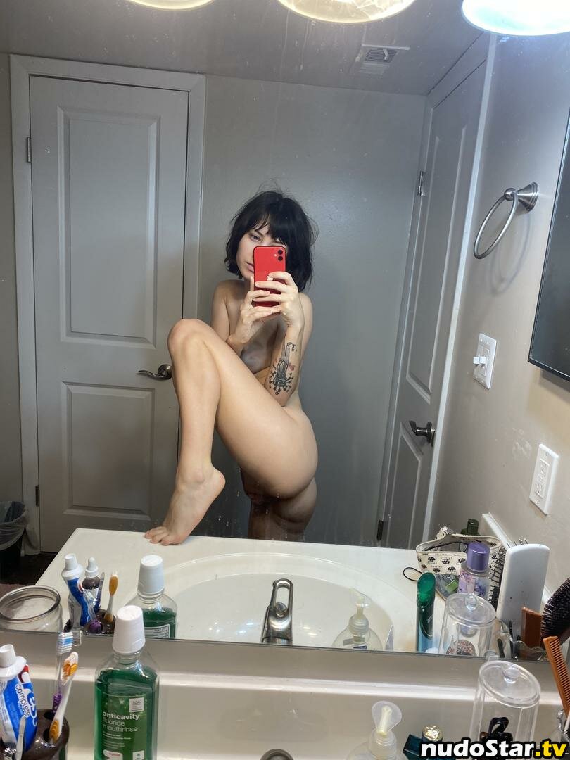 Betajizz / beverlybutterface Nude OnlyFans Leaked Photo #39