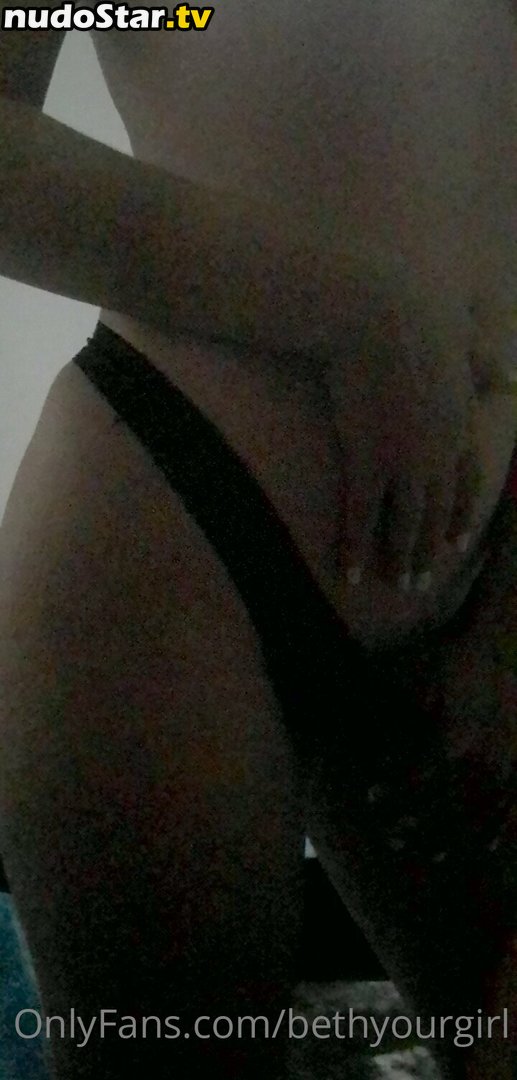 bethyourgirl / its.your.girl.beth Nude OnlyFans Leaked Photo #2