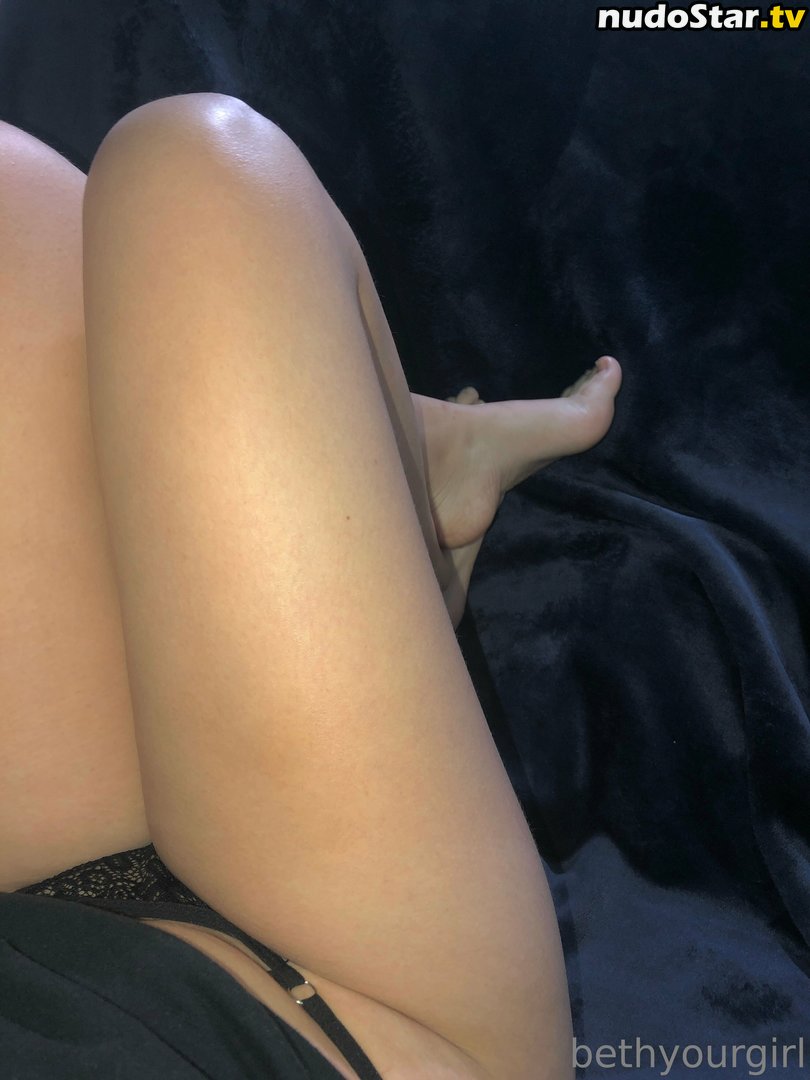 bethyourgirl / its.your.girl.beth Nude OnlyFans Leaked Photo #26