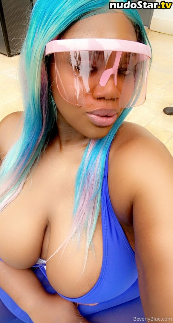 beverlyblue3x / beverlyblueofficial Nude OnlyFans Leaked Photo #12