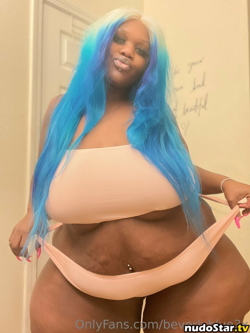 beverlyblue3x / beverlyblueofficial Nude OnlyFans Leaked Photo #43