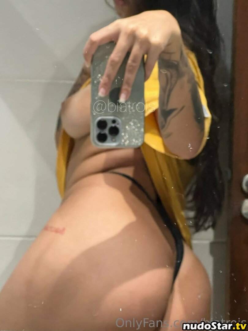 Bia Trois / biatrois / musicabia Nude OnlyFans Leaked Photo #401