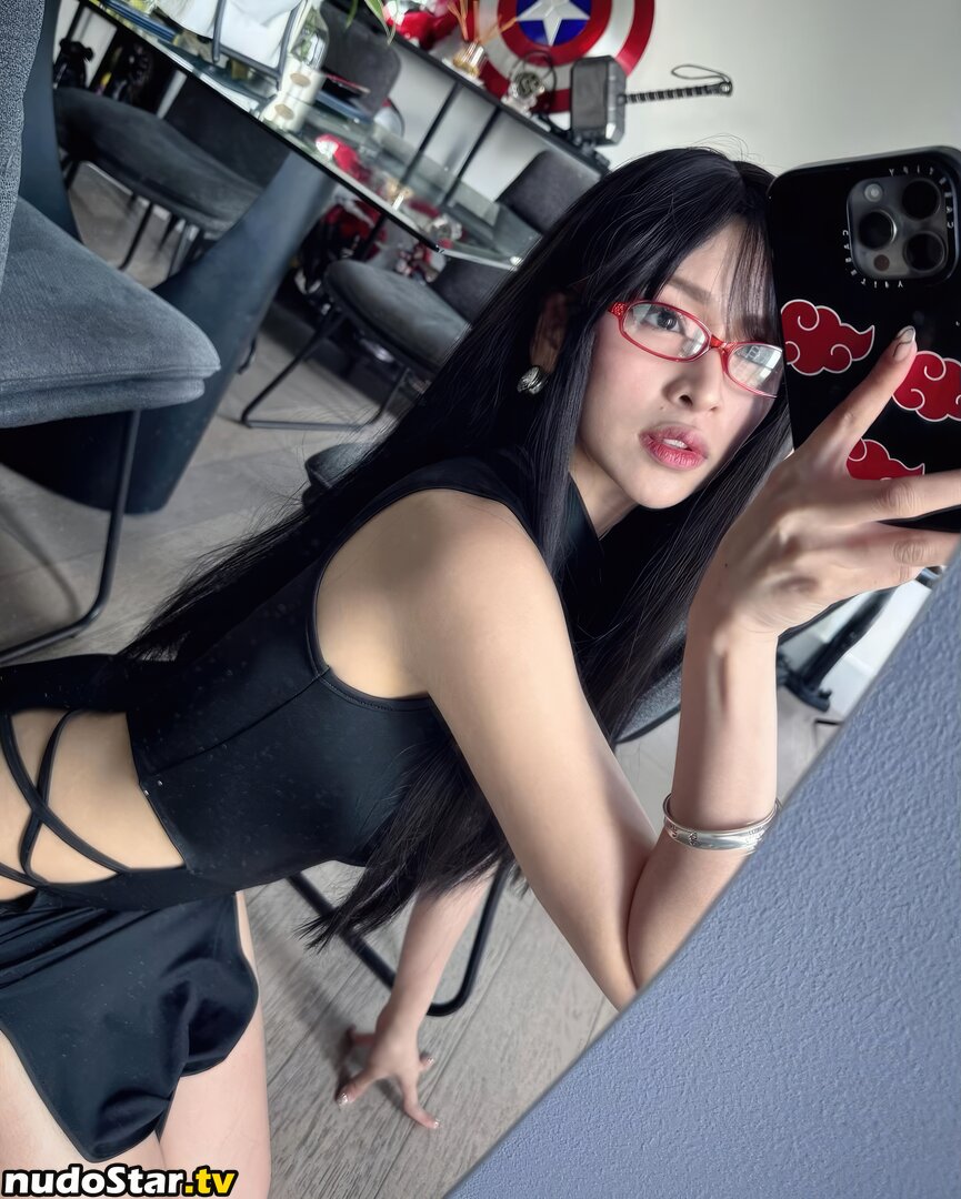 Biancake Bianca Yao / sliceofb1ancake Nude OnlyFans Leaked Photo #40