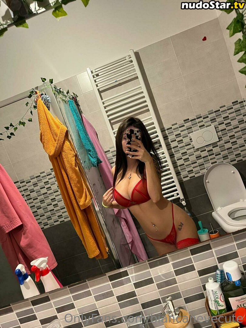 biancanevecute Nude OnlyFans Leaked Photo #20