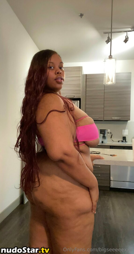 bigseeeeeexxy / bigseeeeexxy Nude OnlyFans Leaked Photo #236