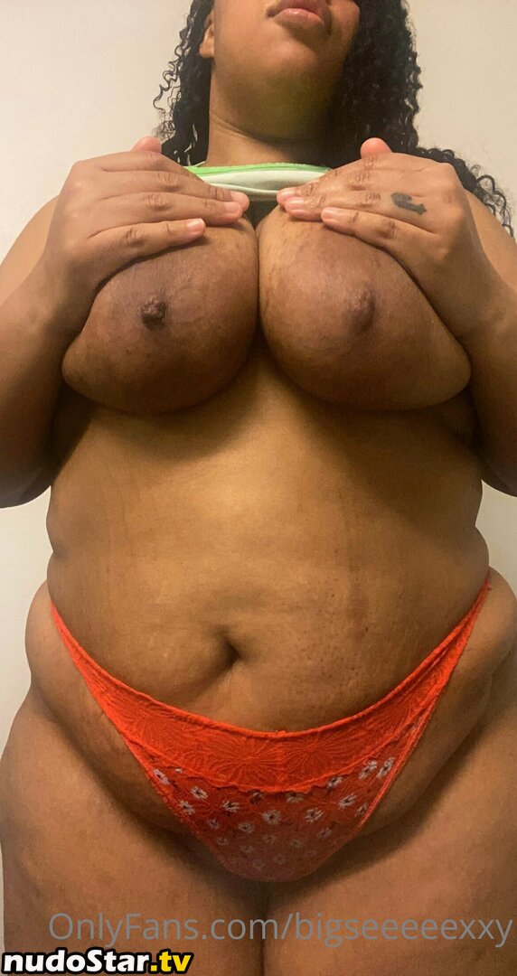 bigseeeeeexxy / bigseeeeexxy Nude OnlyFans Leaked Photo #406