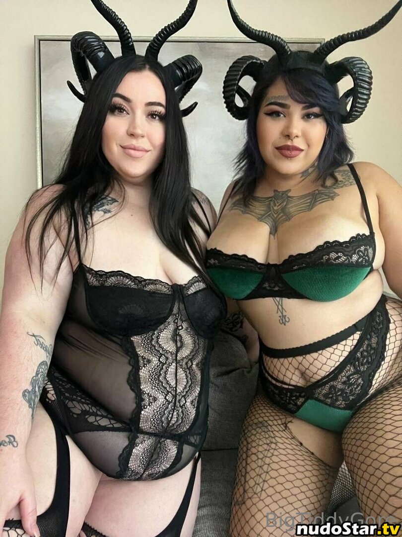 bigtiddygore6 / bigtiddygothgf66 Nude OnlyFans Leaked Photo #83