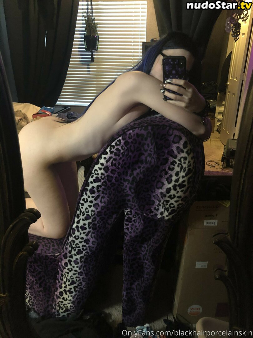 blackhairporcelainskin Nude OnlyFans Leaked Photo #38