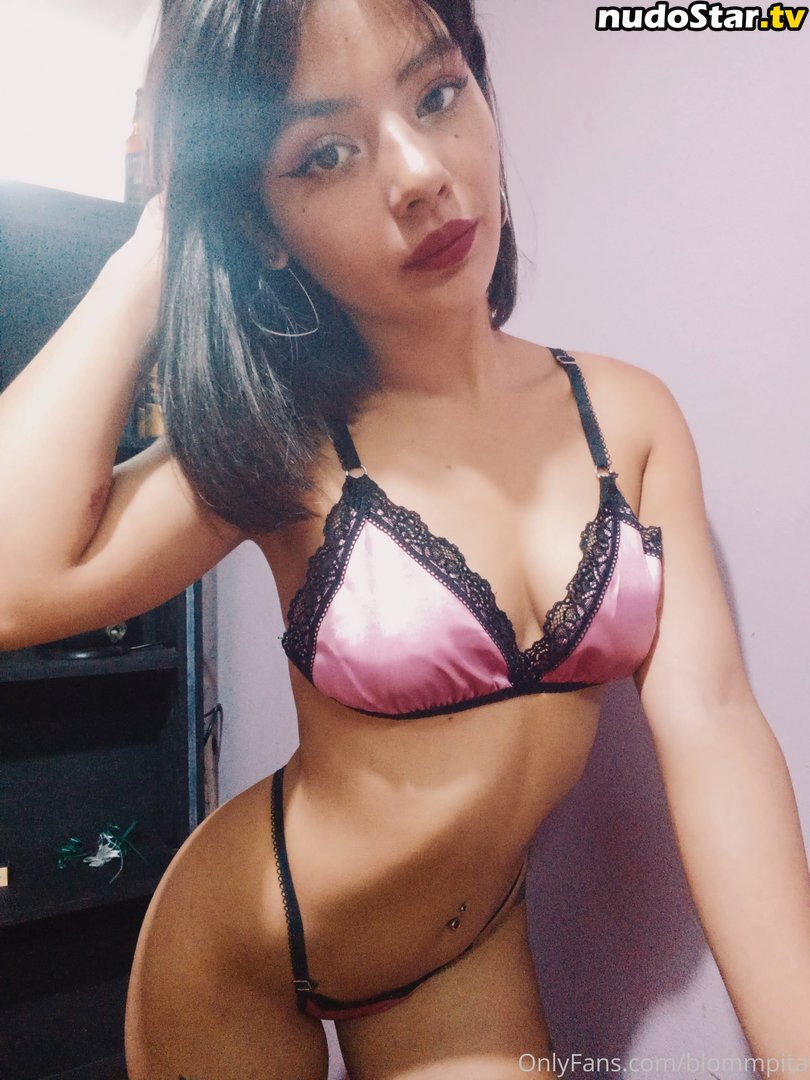 blommpita Nude OnlyFans Leaked Photo #23