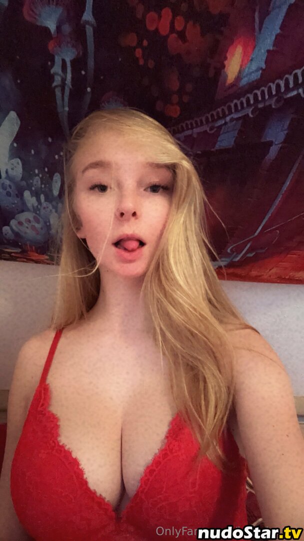 blonde_vivi Nude OnlyFans Leaked Photo #65