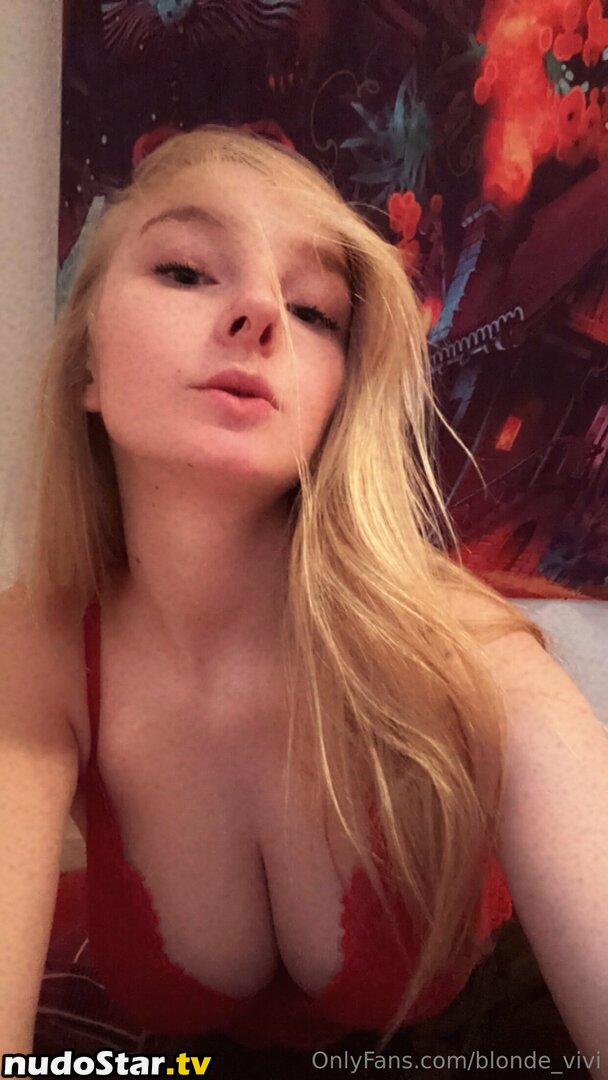 blonde_vivi Nude OnlyFans Leaked Photo #68