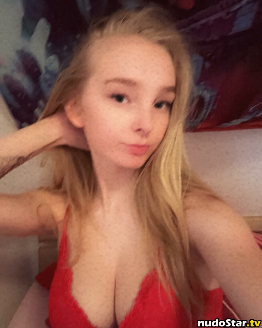 blonde_vivi Nude OnlyFans Leaked Photo #71