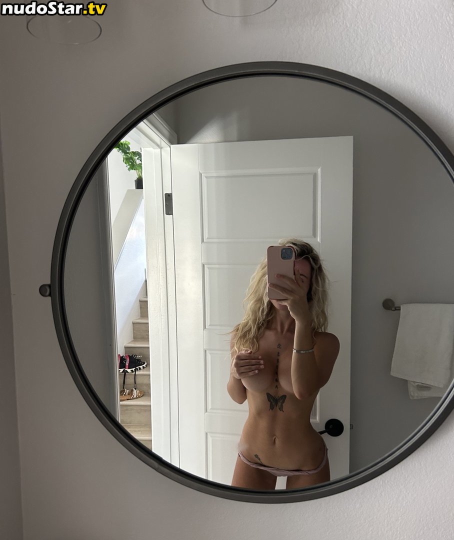 BlondeMauiGirl / blondecaligirl Nude OnlyFans Leaked Photo #1