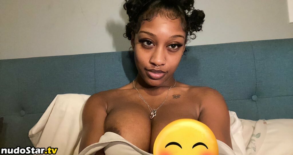 Bobbyyy_111 / bobby111 / bobby_111 / niyahh.aa Nude OnlyFans Leaked Photo #10