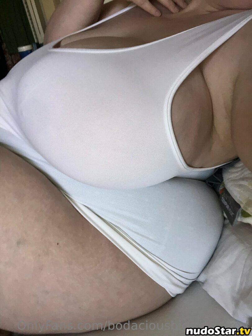 bodaciousbigmamared / bodaciousred Nude OnlyFans Leaked Photo #3