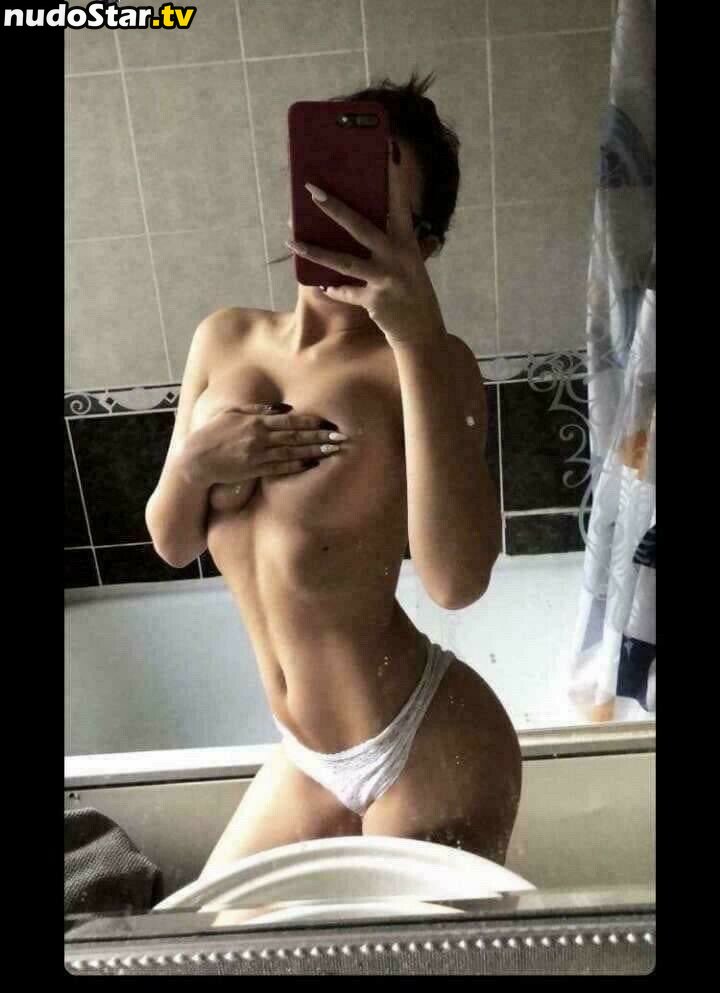 Boglarka Kiraly / kiraly.boglarka / kiraly_bogi Nude OnlyFans Leaked Photo #3