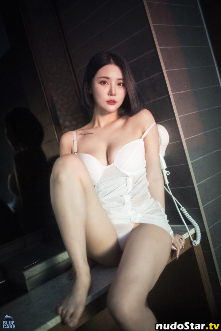 Bomi / Girl Crush KPop / bomistry / bomistry2022 / girlcrushfancam Nude OnlyFans Leaked Photo #240