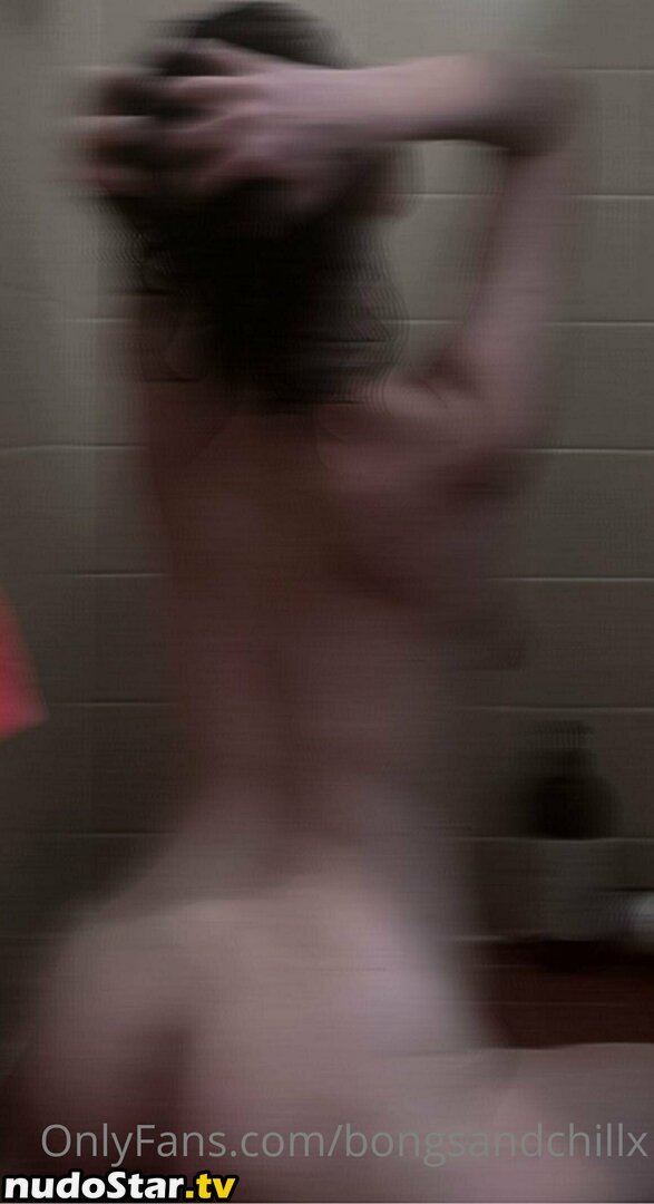 bongsandchillx Nude OnlyFans Leaked Photo #12