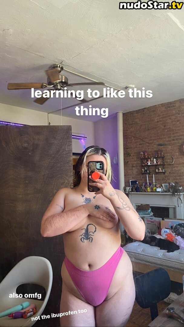 Bree McGee / slipknotnightcore Nude OnlyFans Leaked Photo #41
