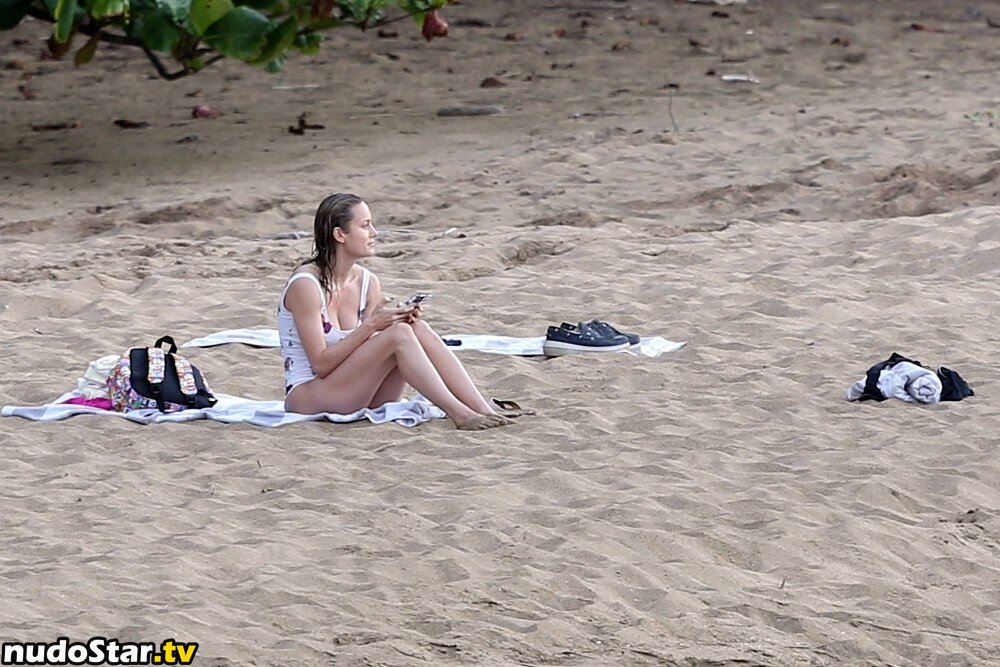 Brie Larson / brielarson / finalgirleph Nude OnlyFans Leaked Photo #172