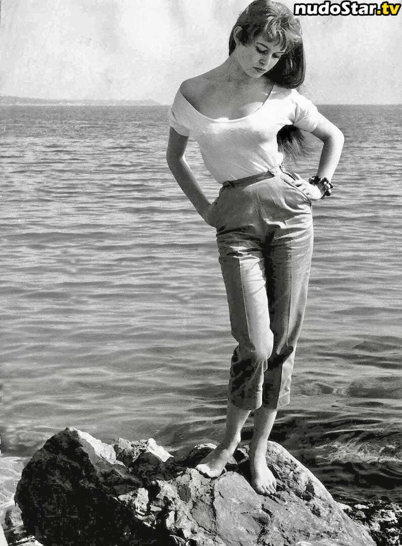 Brigitte Bardot / brigittebardotbb Nude OnlyFans Leaked Photo #24