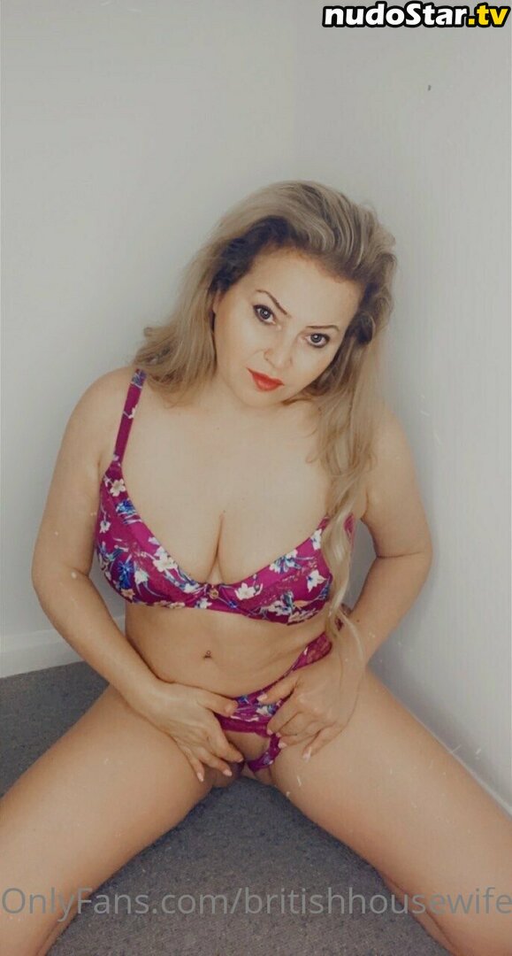 britishhousewife Nude OnlyFans Leaked Photo #5