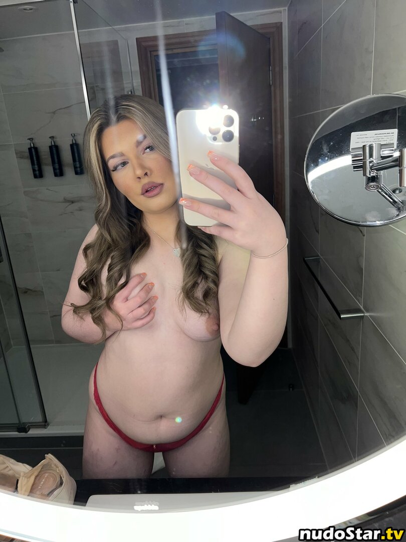 MollySmithNew / britishmolly Nude OnlyFans Leaked Photo #12
