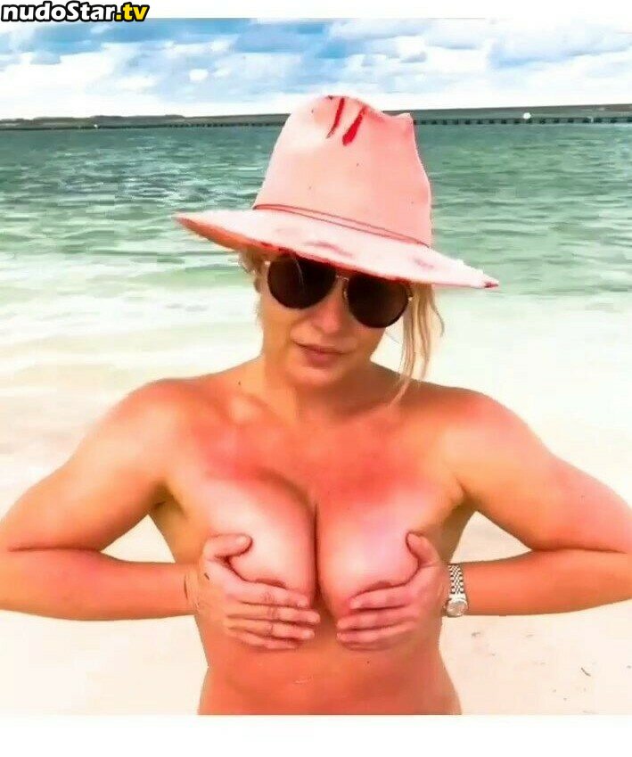 Britney Spears / britneyspears / xoxobritneyj Nude OnlyFans Leaked Photo #326