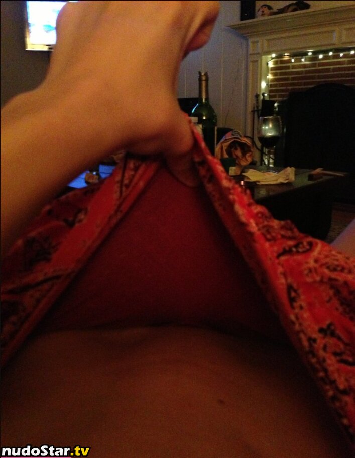 Britt Robertson / brittlrobertson / masterrobertson Nude OnlyFans Leaked Photo #41