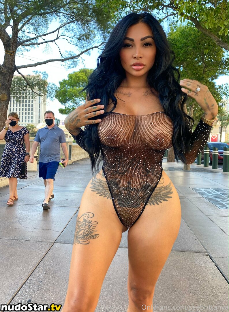 Brittanya Razavi / imbrittanya / seebritannya / seebrittanya Nude OnlyFans Leaked Photo #2