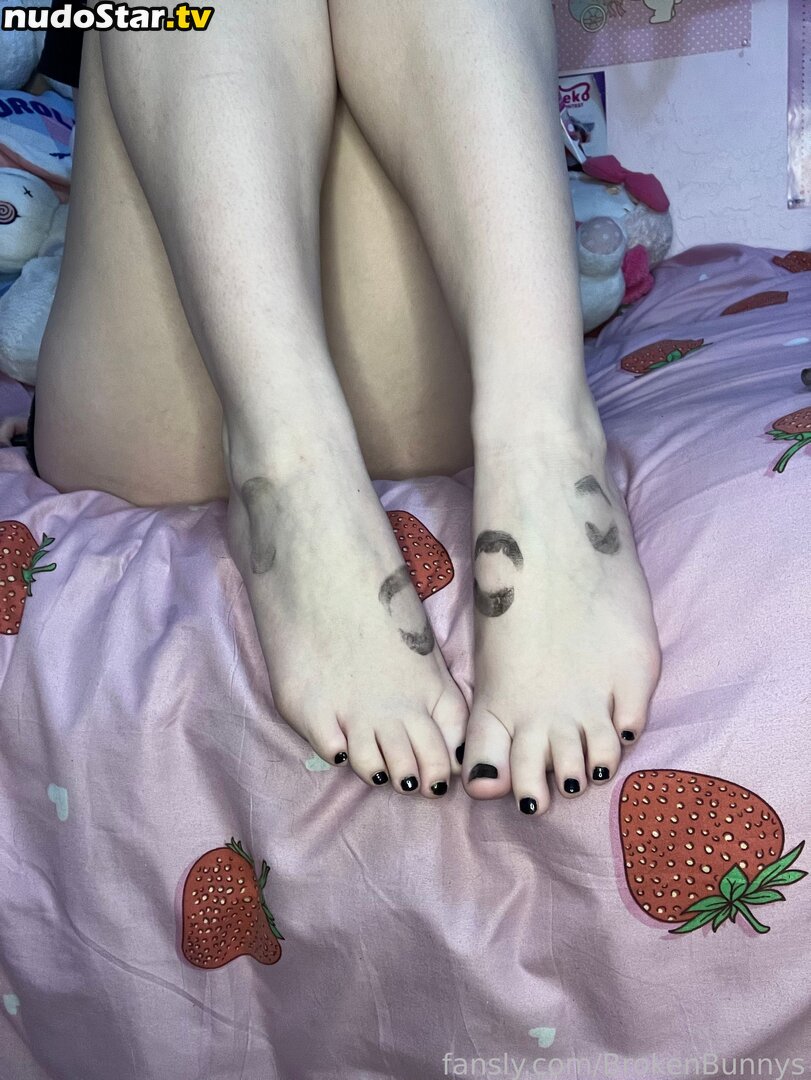 BrokenBunnys / the.brokenbunny Nude OnlyFans Leaked Photo #37