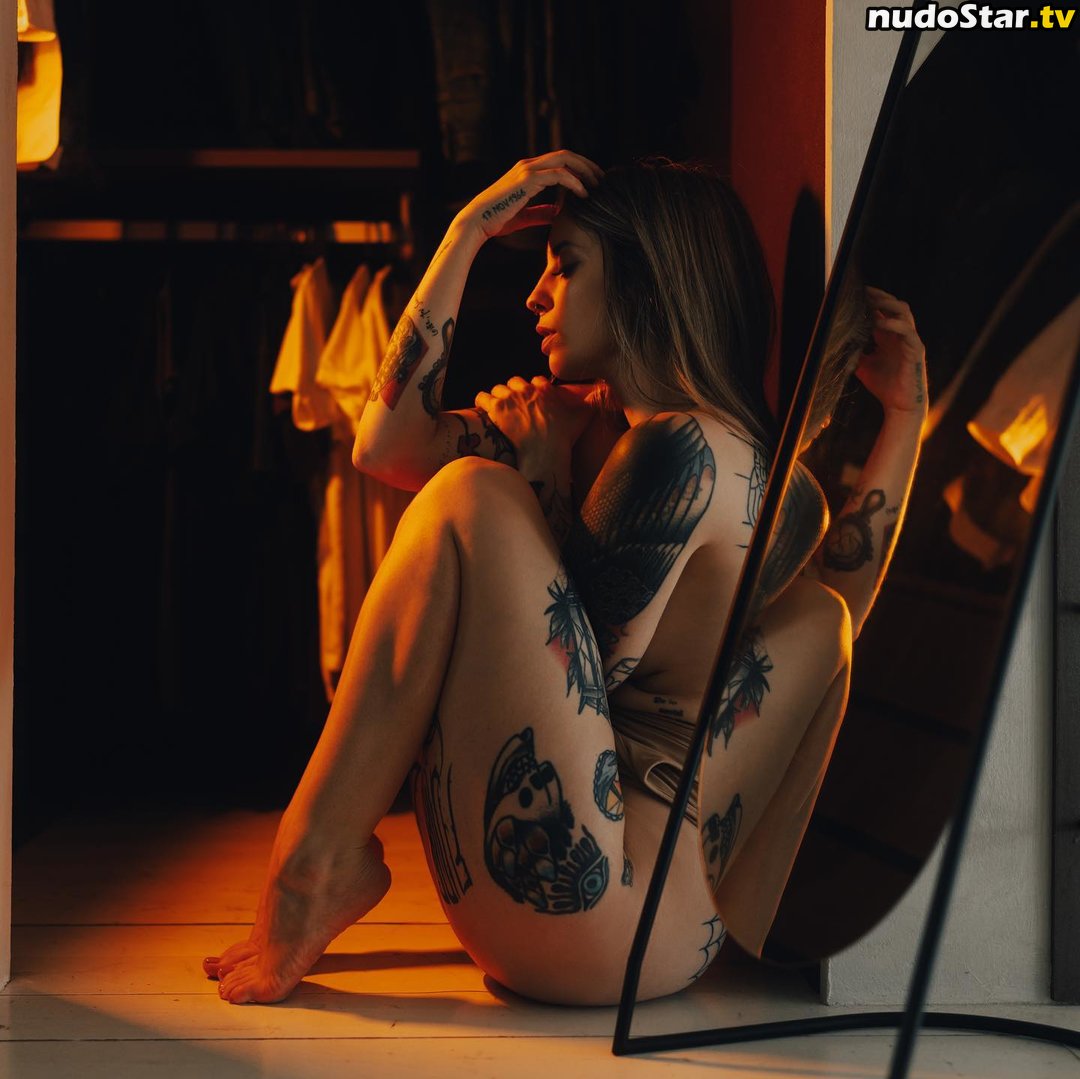 Brokenmirror._ / Claudia Campani / brokenmirror / claudiacampani6 Nude OnlyFans Leaked Photo #4