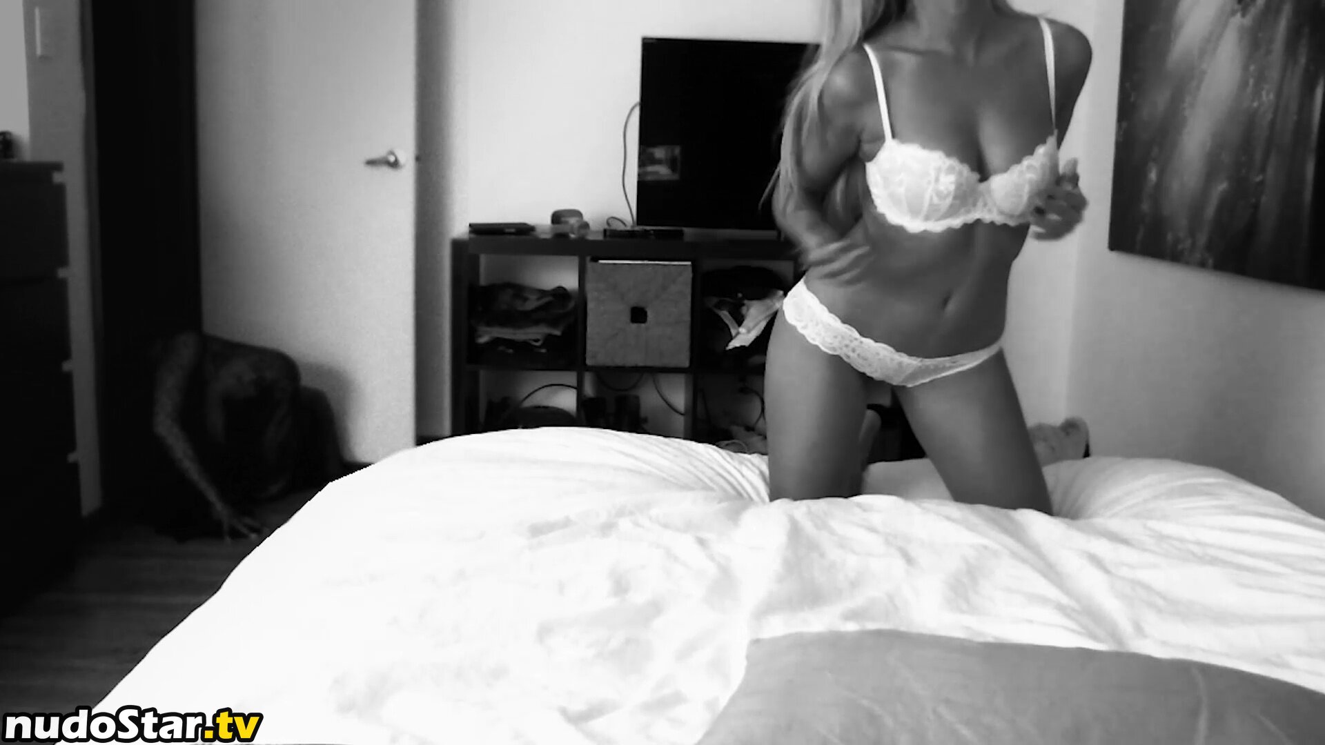 Brooke Marks / brookemarks / thebrookemarks Nude OnlyFans Leaked Photo #265