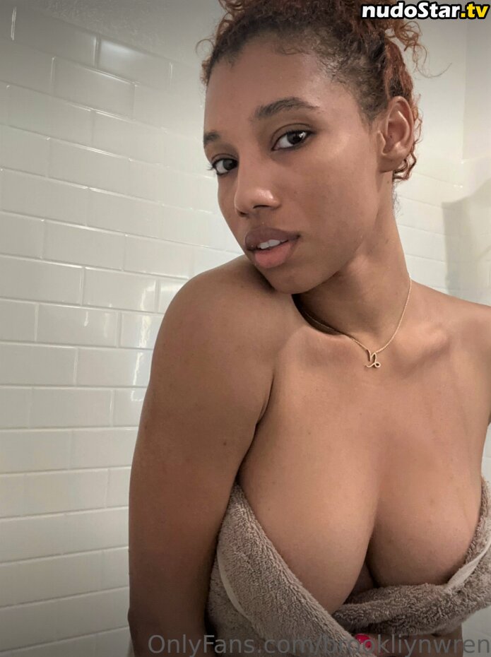Brookliyn Wren / brookliyn_wren / brookliynwren / helloBROOKLIYN Nude OnlyFans Leaked Photo #475