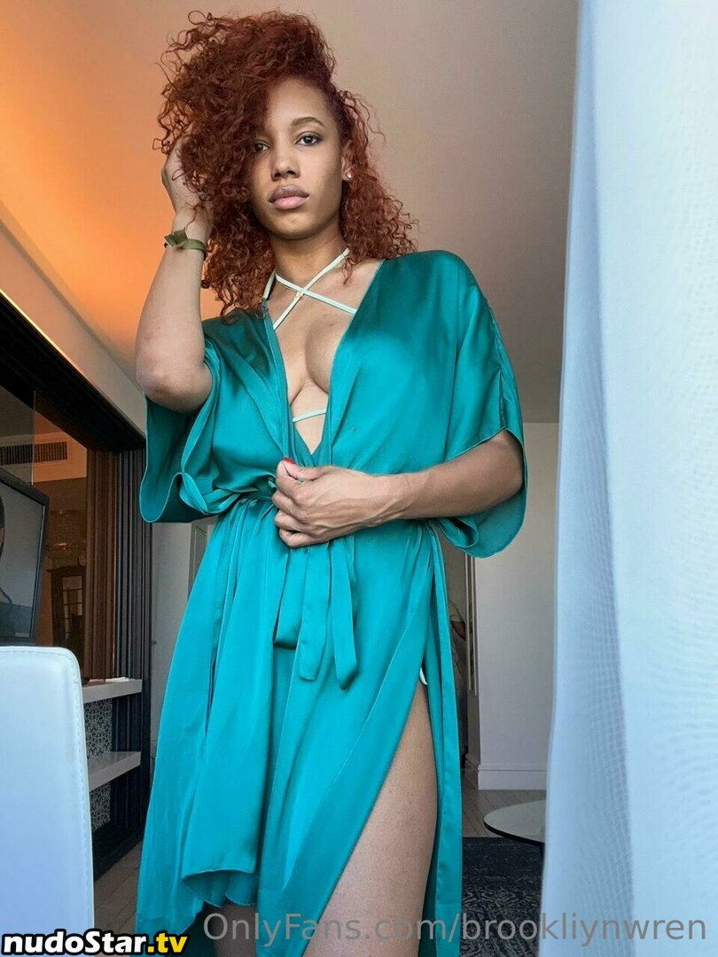 Brookliyn Wren / brookliyn_wren / brookliynwren / helloBROOKLIYN Nude OnlyFans Leaked Photo #525